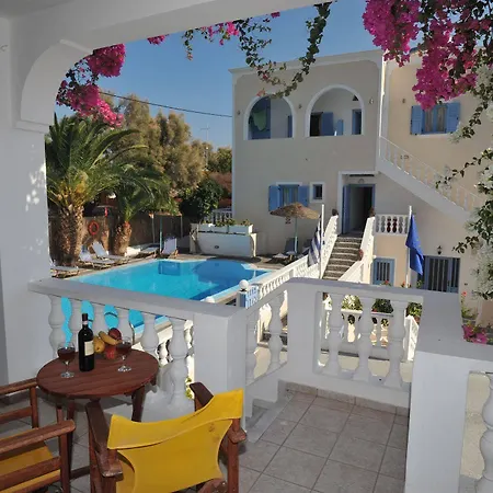 Aparthotel Stelios Place