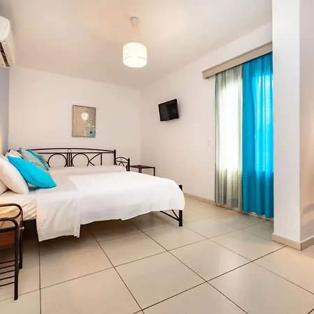 Aparthotel Stelios Place